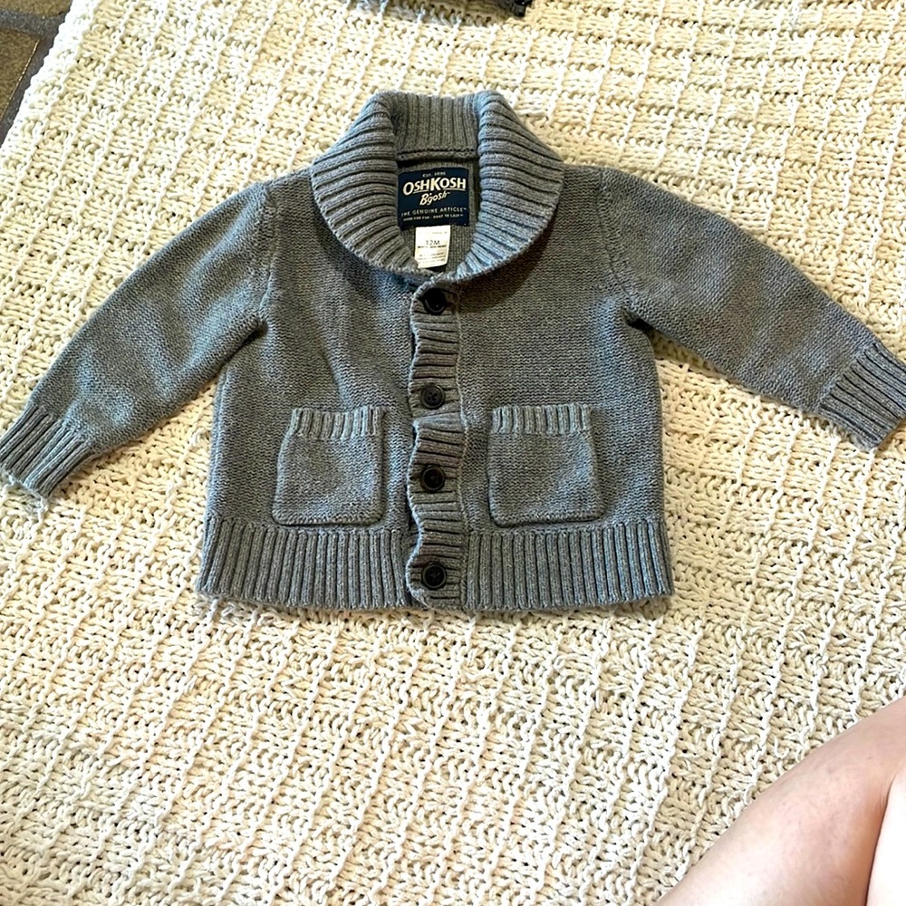 OshKosh B’Gosh 12 month sweater